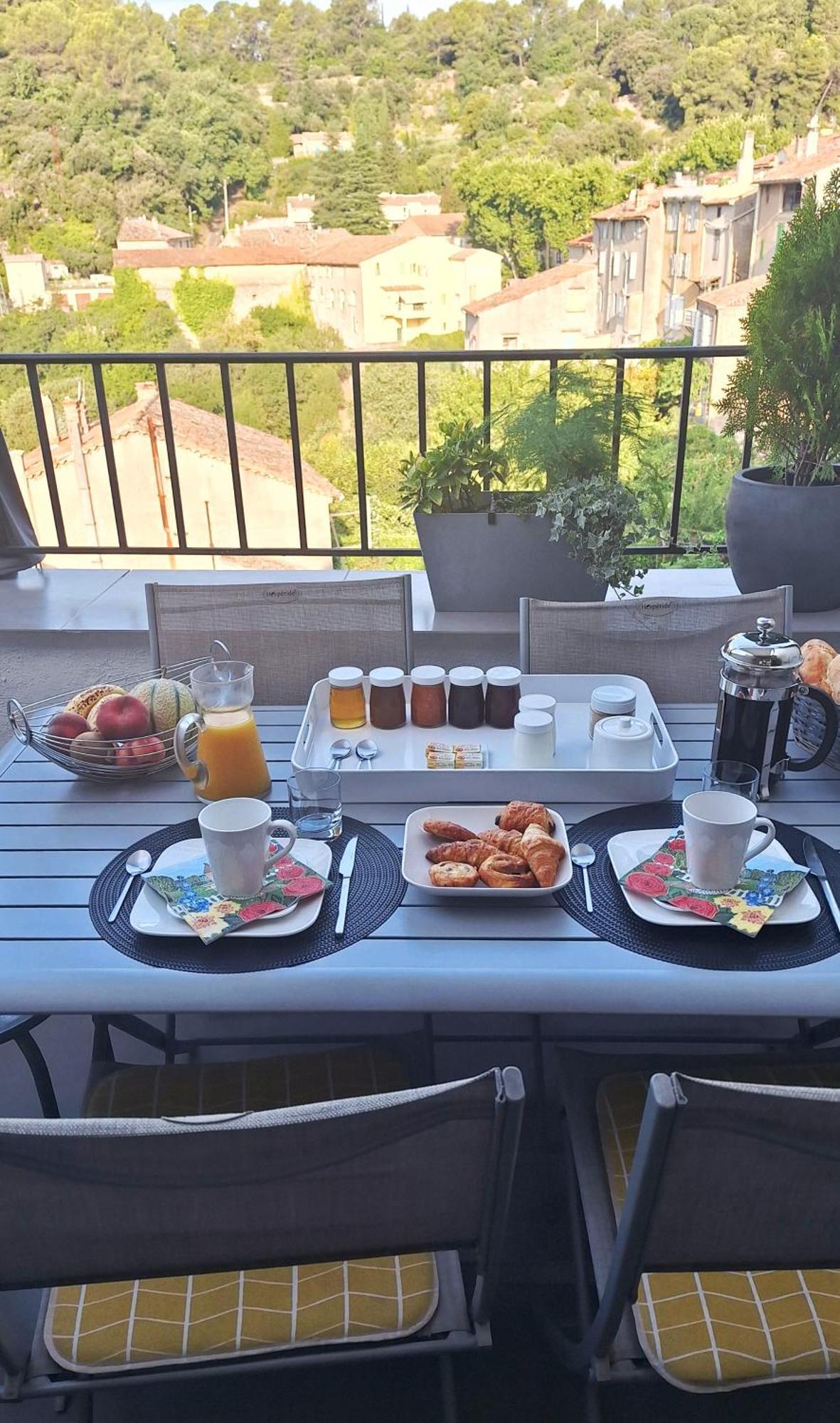 Chambre D Hotes "Lilimyna" Avec Petit Dejeuner Barjols Bagian luar foto